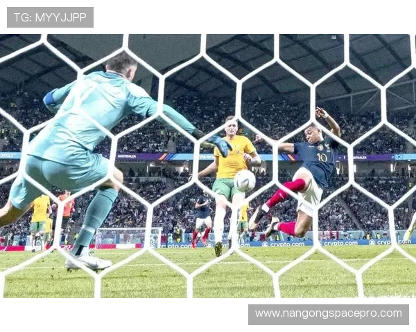 世界杯最新比分战况汇总与关键比赛精彩回顾
